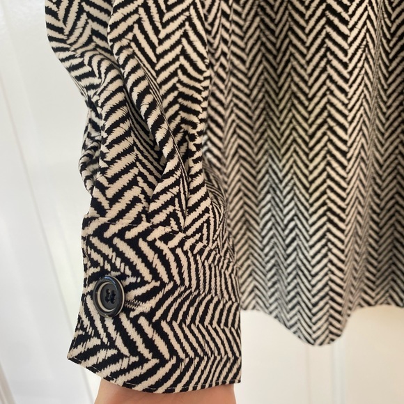 Vintage Herringbone Print Boxy Blouse - Picture 5 of 5